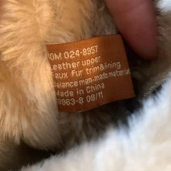 St. John’s Bay Brown fall/winter boots - Picture 11 of 11